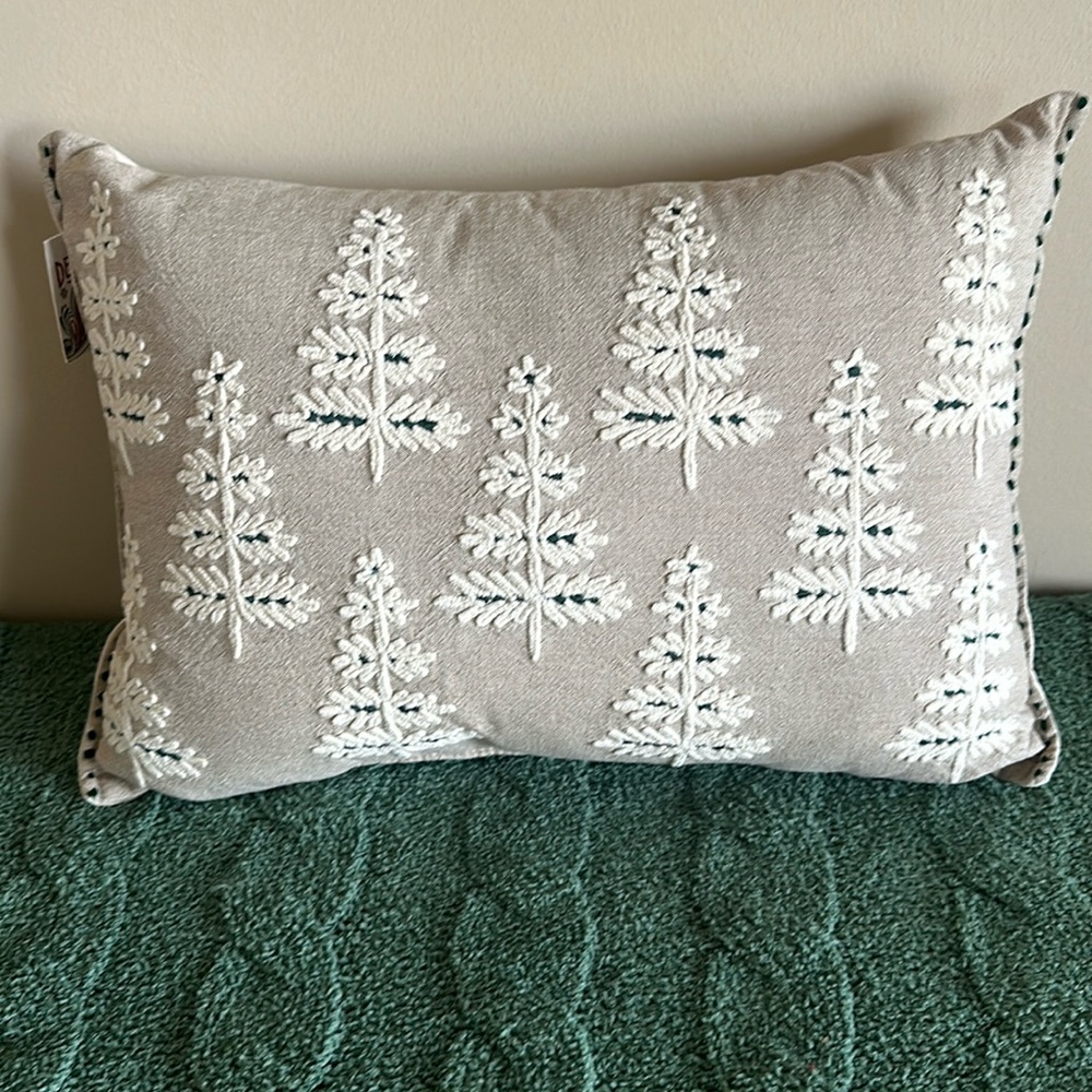 Devi Designs Christmas Tree 🌲 Pillow Holiday Embroidered Trees Farmhouse NEW